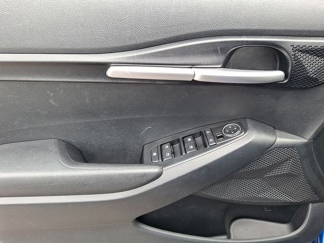 Used 2024 Kia Seltos LX AWD/4WD image 12