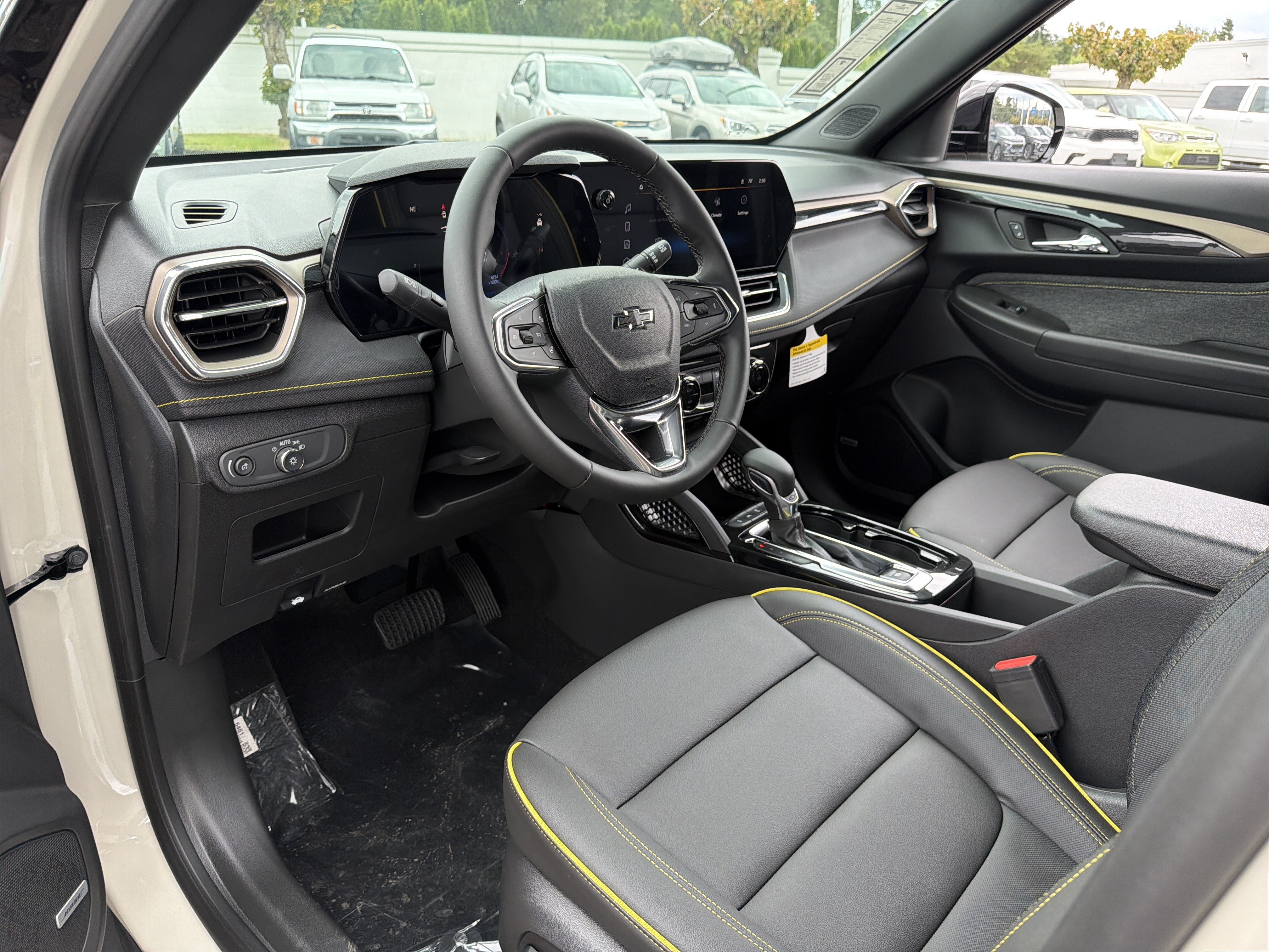 New 2026 Chevrolet TrailBlazer ACTIV w/ Convenience Package AWD/4WD image 9