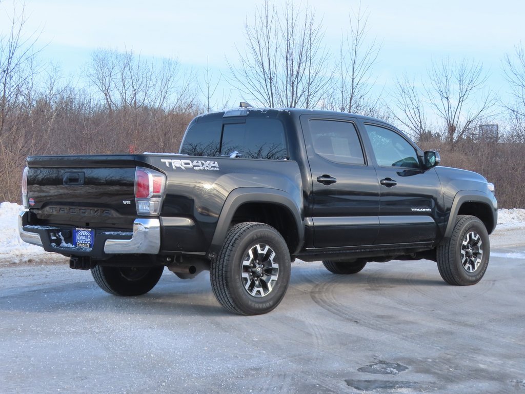 Used 2023 Toyota Tacoma TRD Off-Road image 3