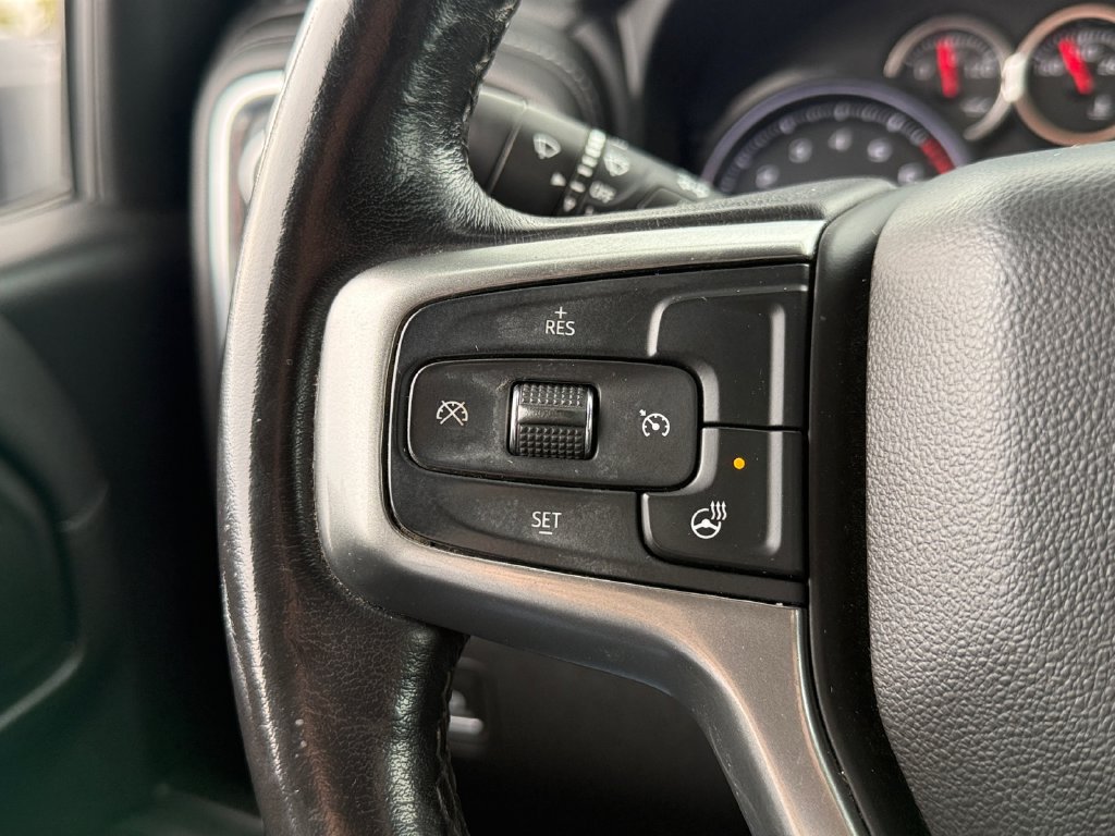 Used 2022 Chevrolet Silverado 1500 LT Trail Boss w/ Bed Protection Package AWD/4WD image 15