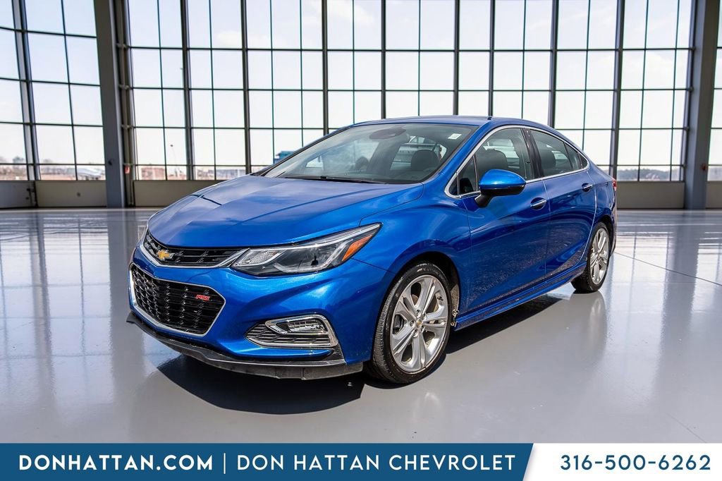 Used 2017 Chevrolet Cruze Premier FWD image 27