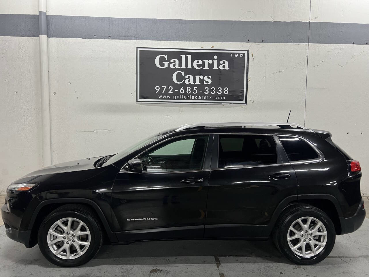 Used 2016 Jeep Cherokee Latitude