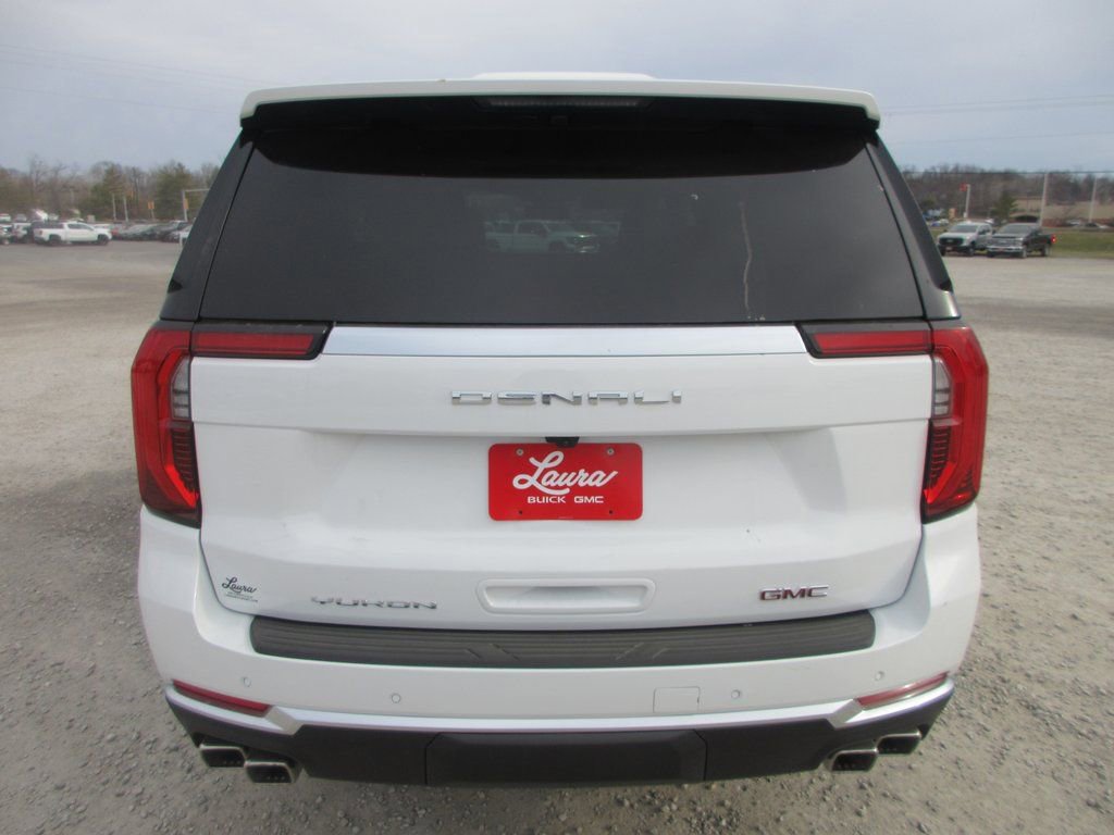 New 2026 GMC Yukon Denali w/ Sun & Power Step Package image 6