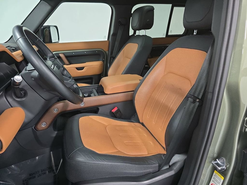 Used 2022 Land Rover Defender 110 X AWD/4WD image 5