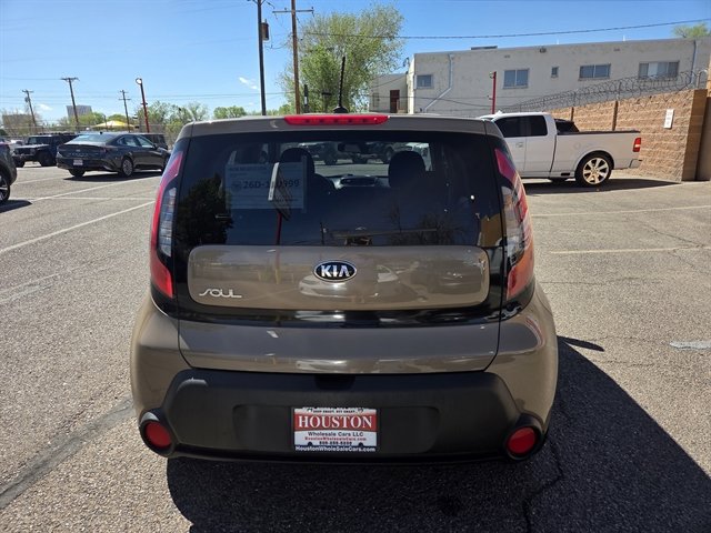 Used 2015 Kia Soul + FWD image 2