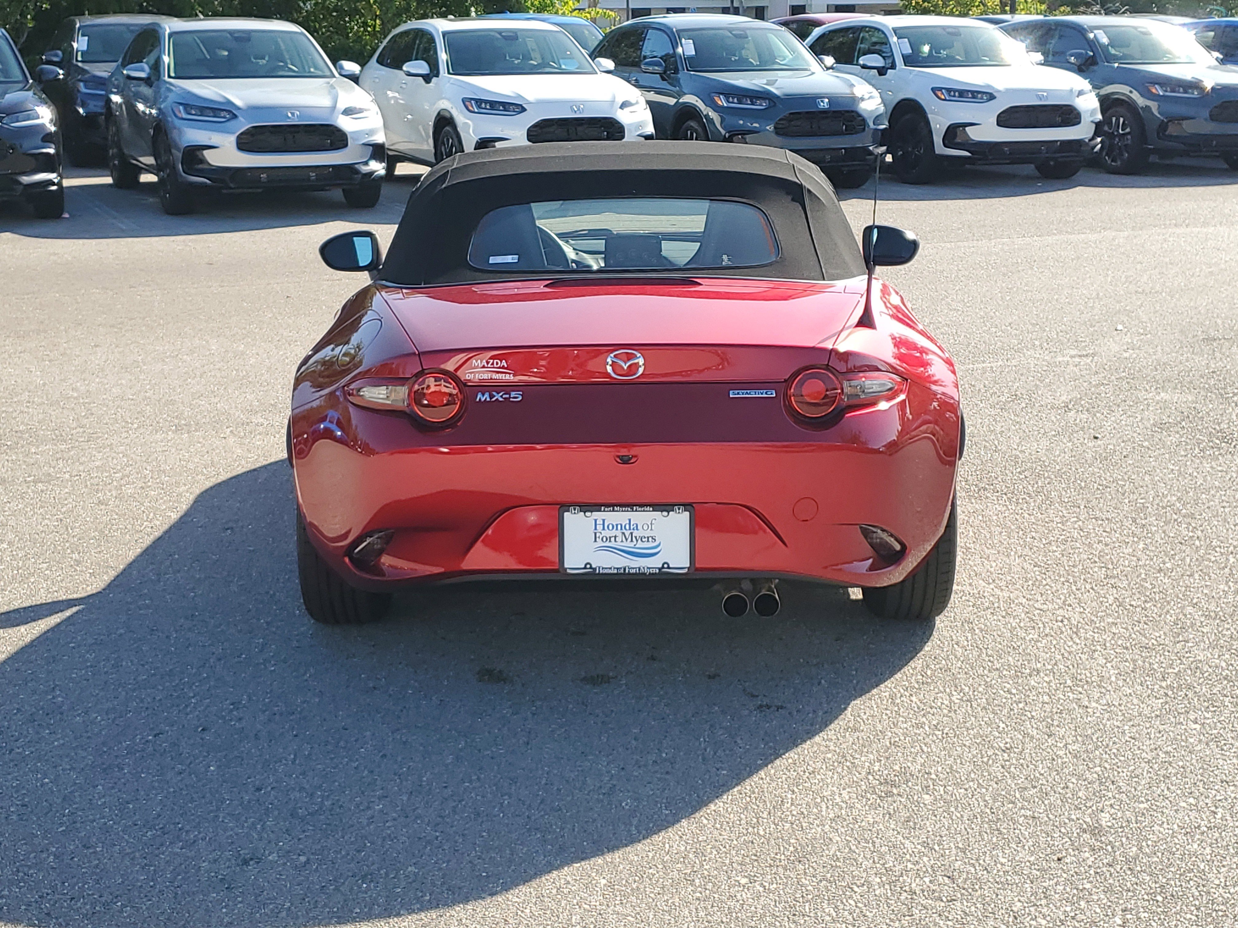 Used 2021 MAZDA MX-5 Miata Sport image 5