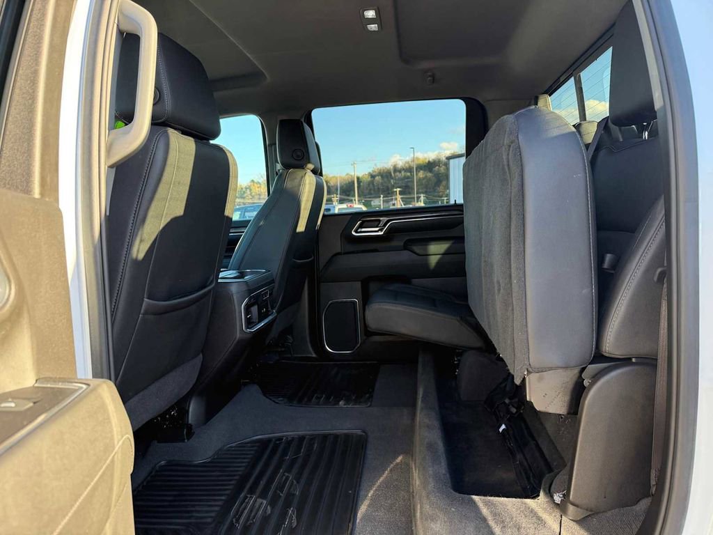 Used 2024 Chevrolet Silverado 2500 LTZ w/ LTZ Convenience Package AWD/4WD image 44