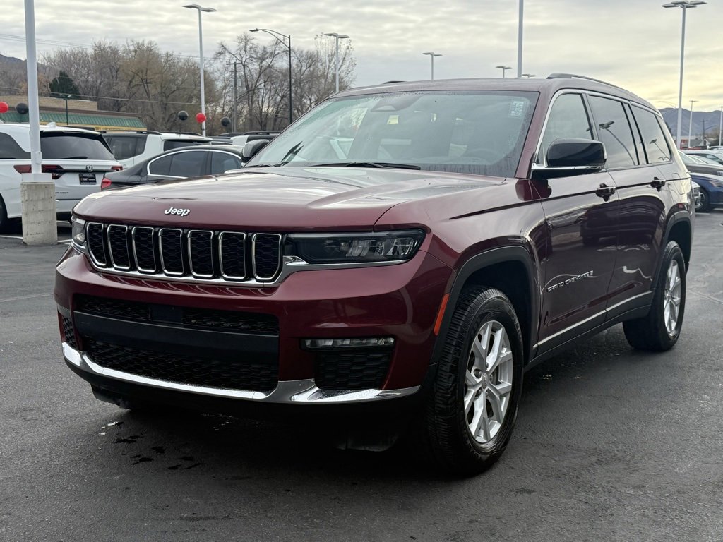 Used 2023 Jeep Grand Cherokee L Limited image 3