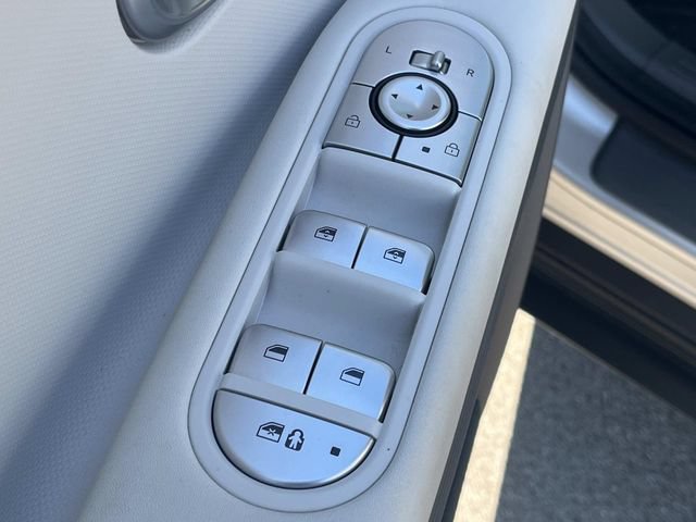 Certified 2024 Hyundai Ioniq 5 SEL RWD image 28