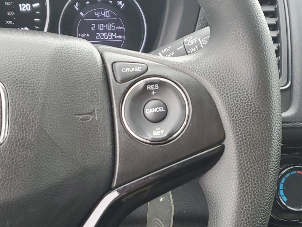 Used 2018 Honda HR-V LX image 15