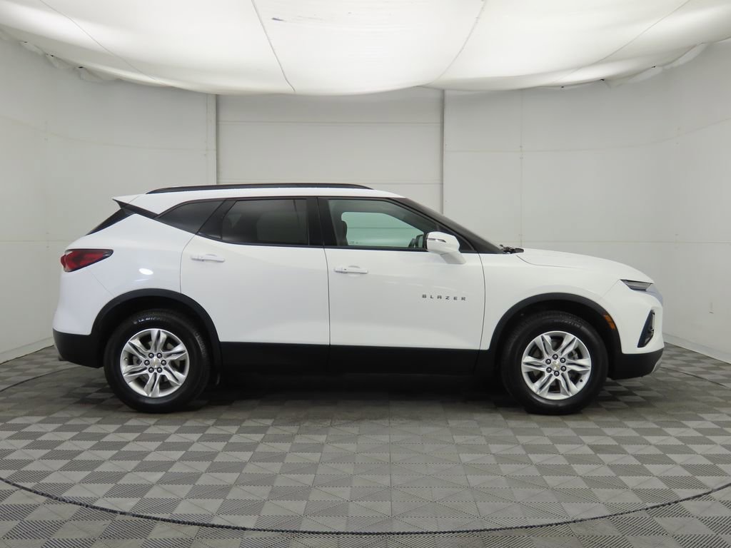 Used 2022 Chevrolet Blazer LT FWD image 4