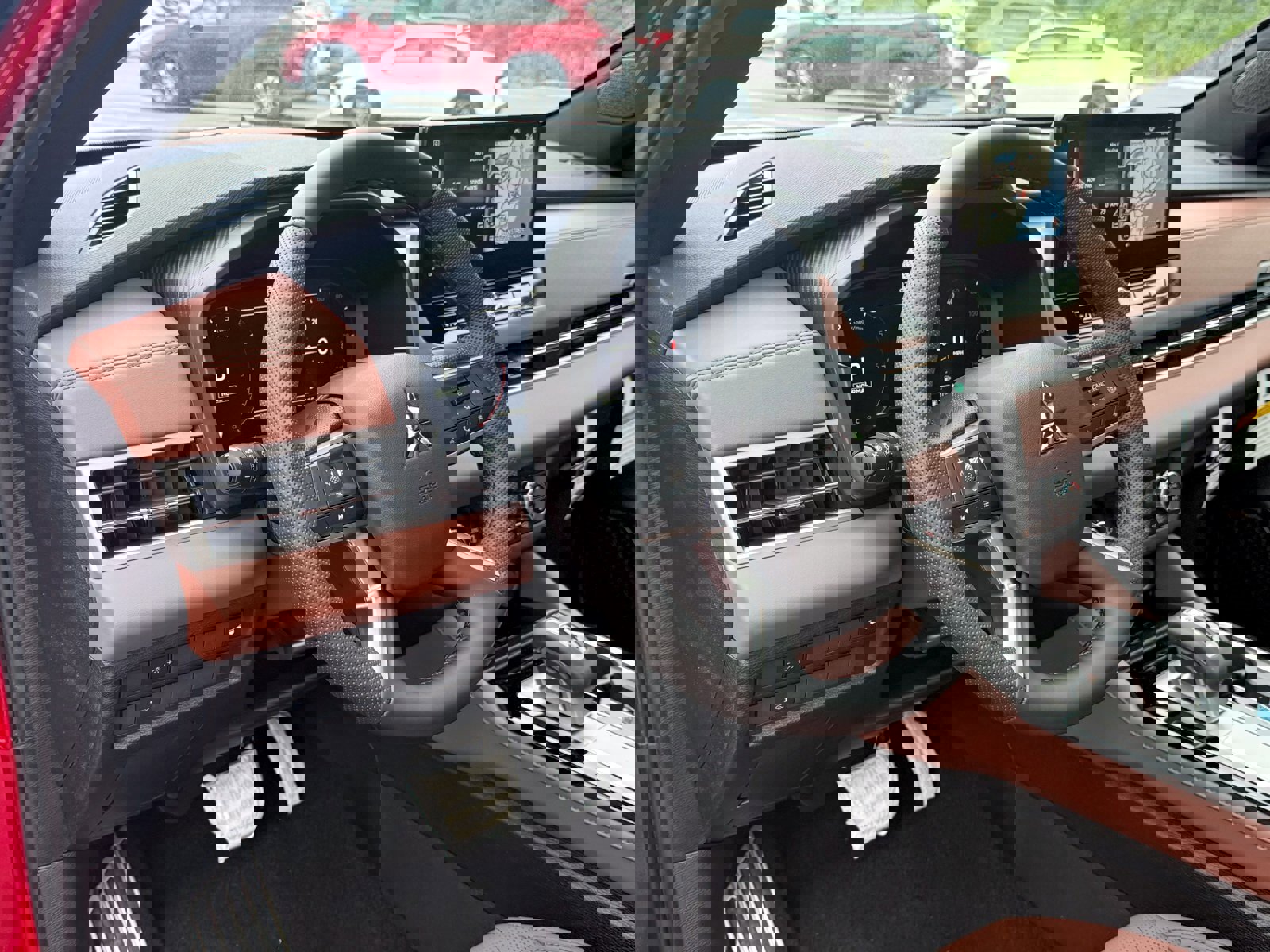 New 2025 Mitsubishi Outlander AWD image 3