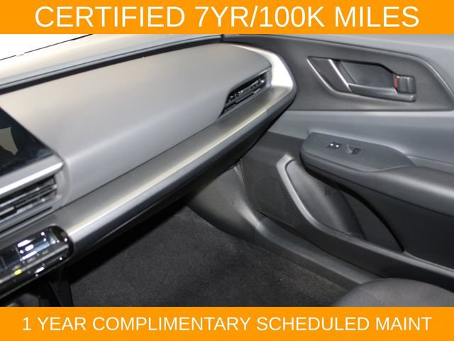Used 2025 Toyota Prius LE FWD image 17