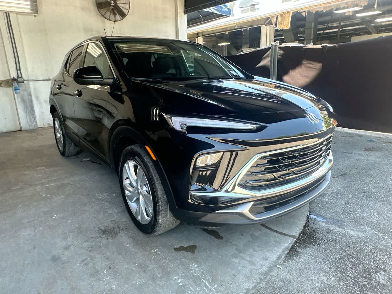 New 2026 Buick Encore GX Preferred w/ Comfort Package FWD image 2