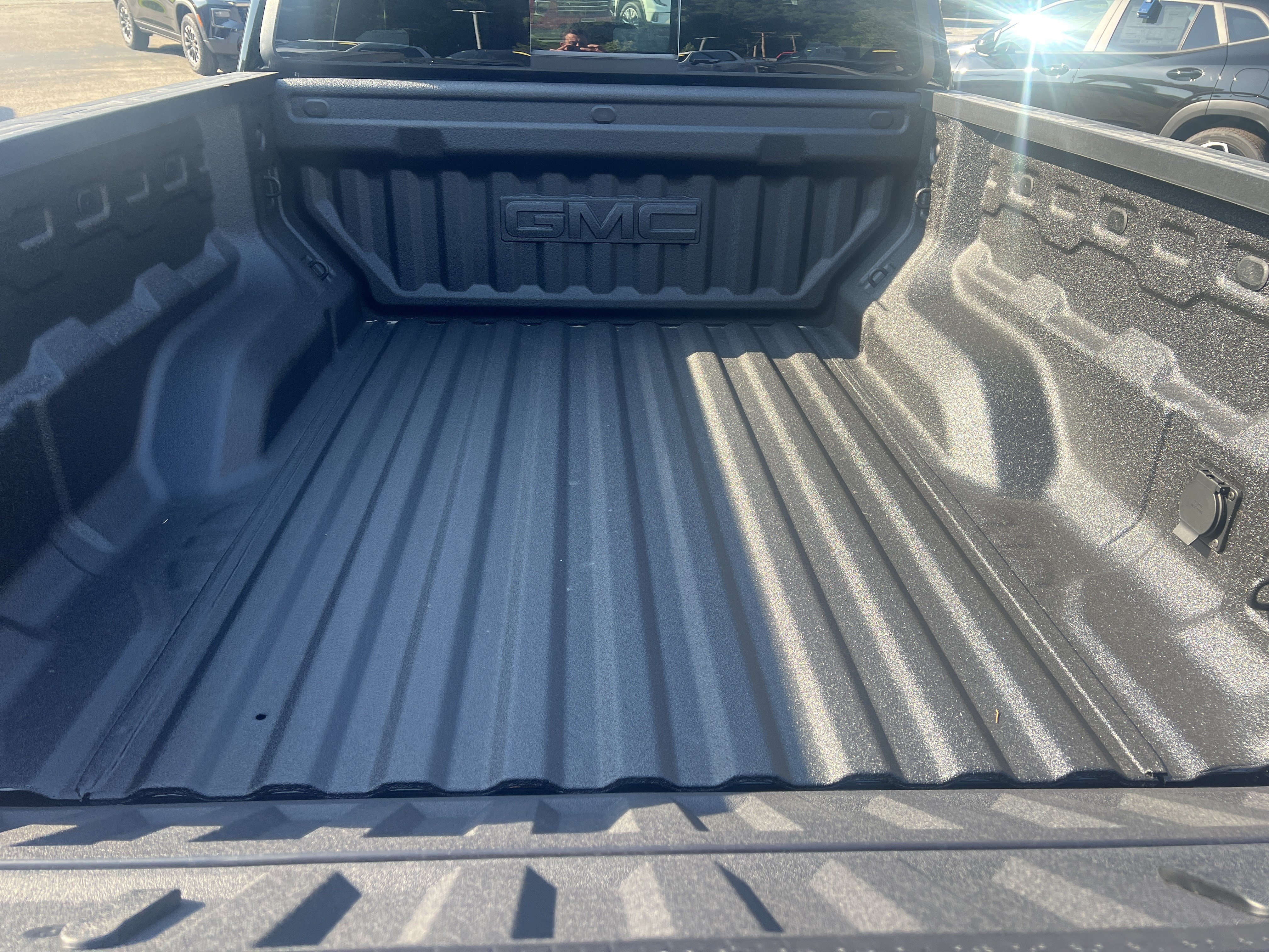 New 2026 GMC Canyon Denali AWD/4WD image 14