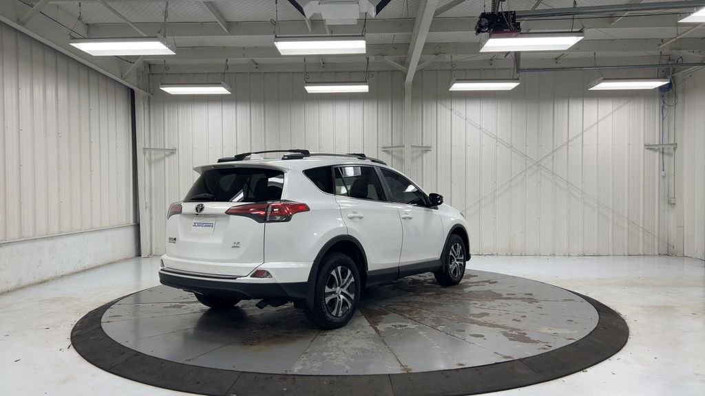 Used 2018 Toyota RAV4 LE w/ All Weather Liner Package image 8