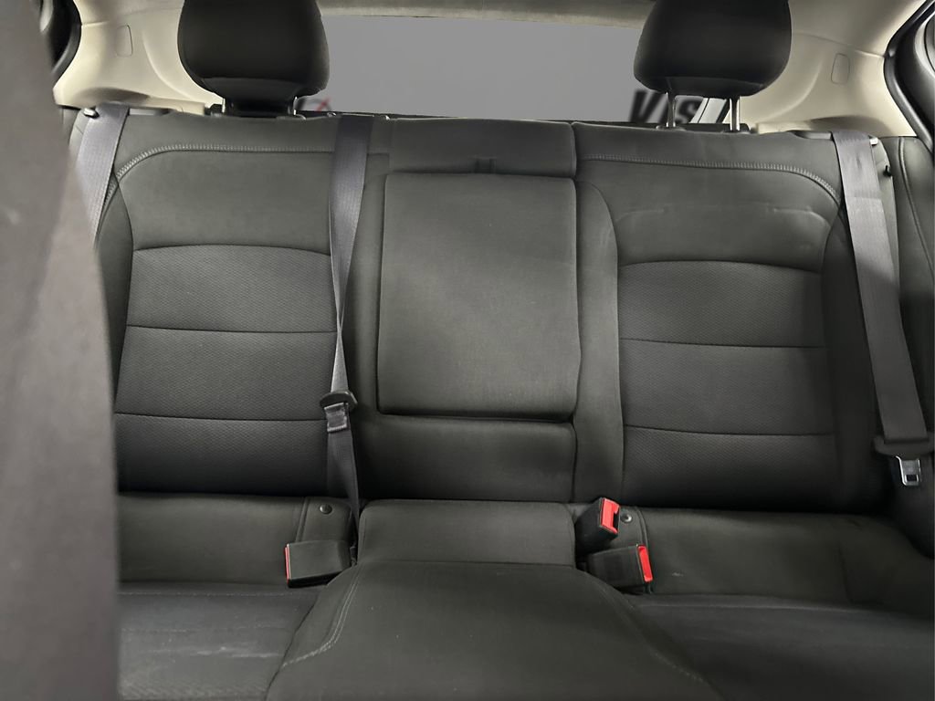 Used 2017 Chevrolet Cruze LT w/ Convenience Package image 18