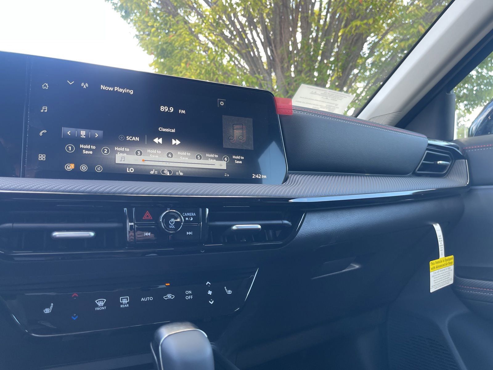 New 2026 Nissan Kicks SR w/ Cold Weather Package image 19