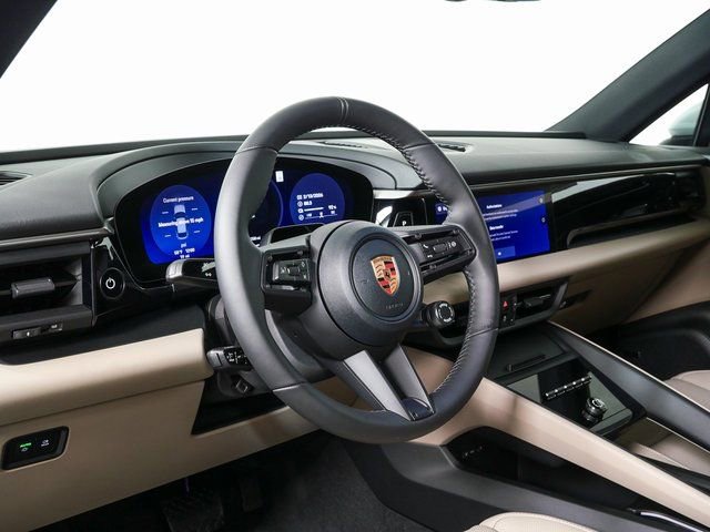 New 2026 Porsche Macan Electric image 4