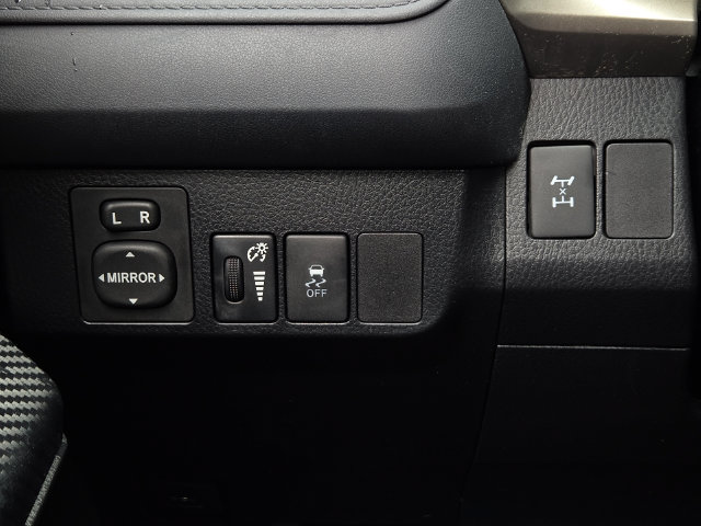 Used 2014 Toyota RAV4 LE AWD/4WD image 24