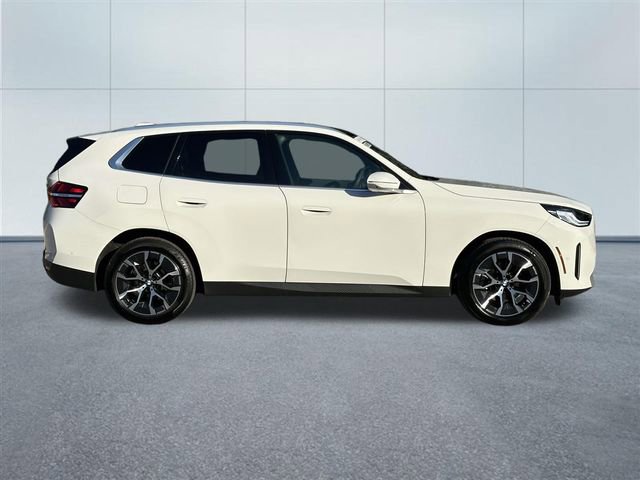 Used 2026 BMW X3 xDrive30 image 4