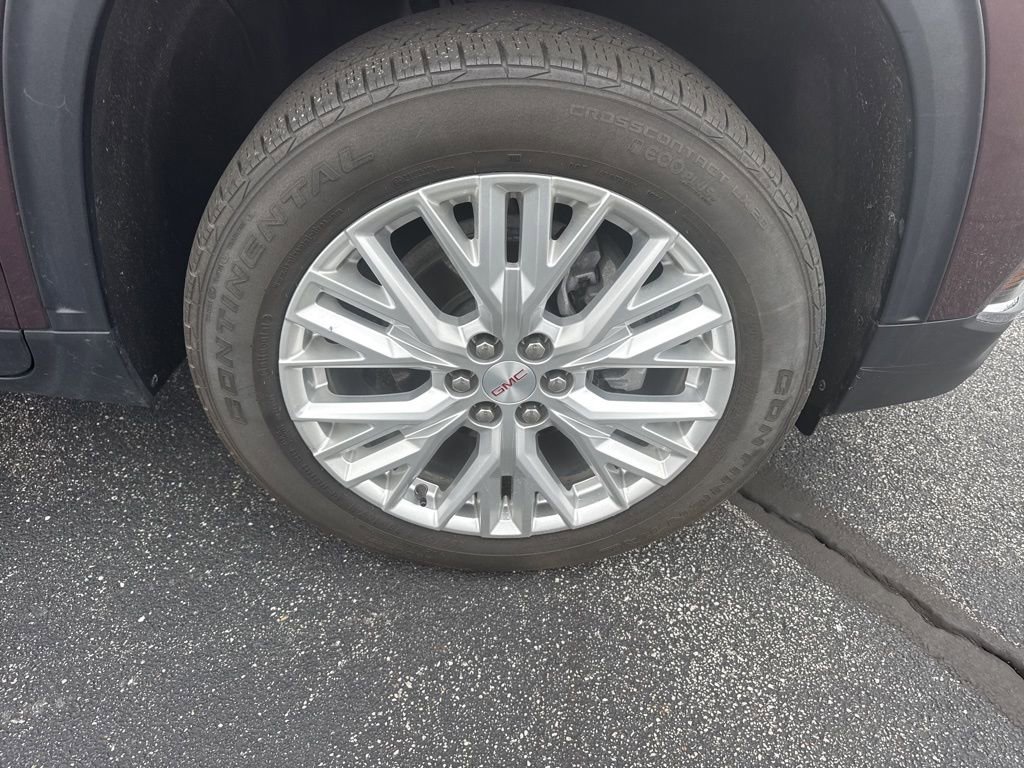 Used 2024 GMC Acadia Elevation image 19