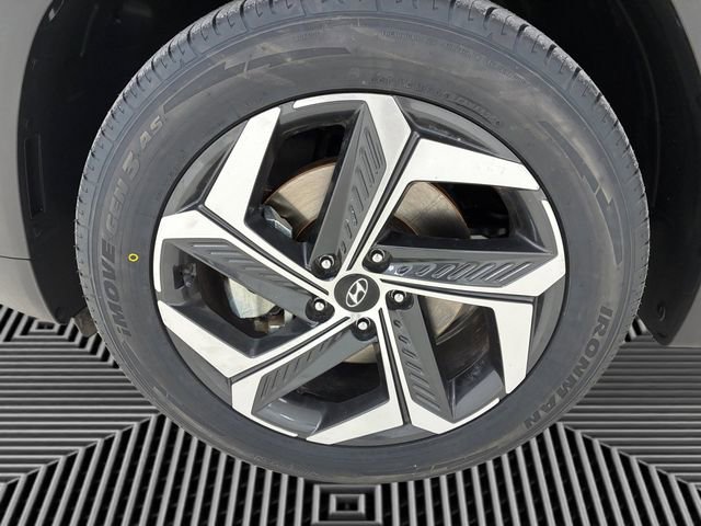 Used 2024 Hyundai Tucson Limited image 9