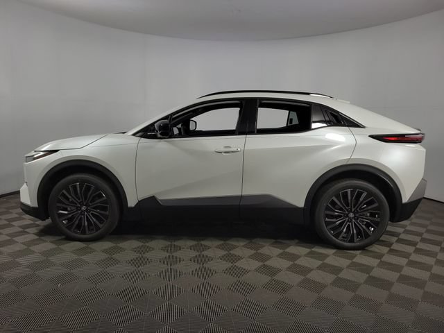 New 2026 Toyota C-HR AWD/4WD image 4