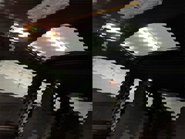 Used 2021 Dodge Charger SXT w/ Blacktop Package image 18