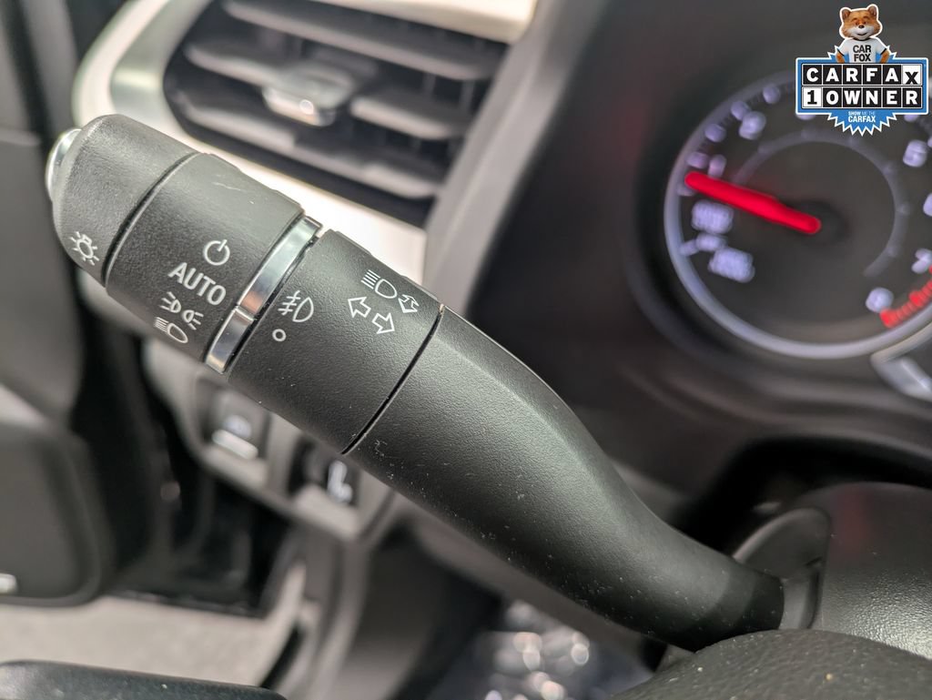 Used 2020 GMC Acadia SLT AWD/4WD image 17