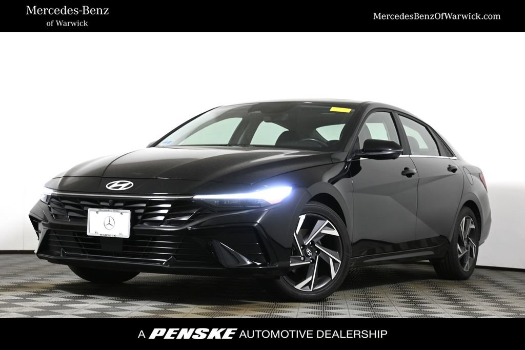 Used 2024 Hyundai Elantra Limited FWD image 1