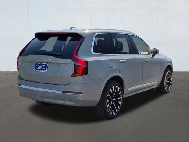 New 2026 Volvo XC90 B5 Plus w/ Protection Package Premier AWD/4WD image 2
