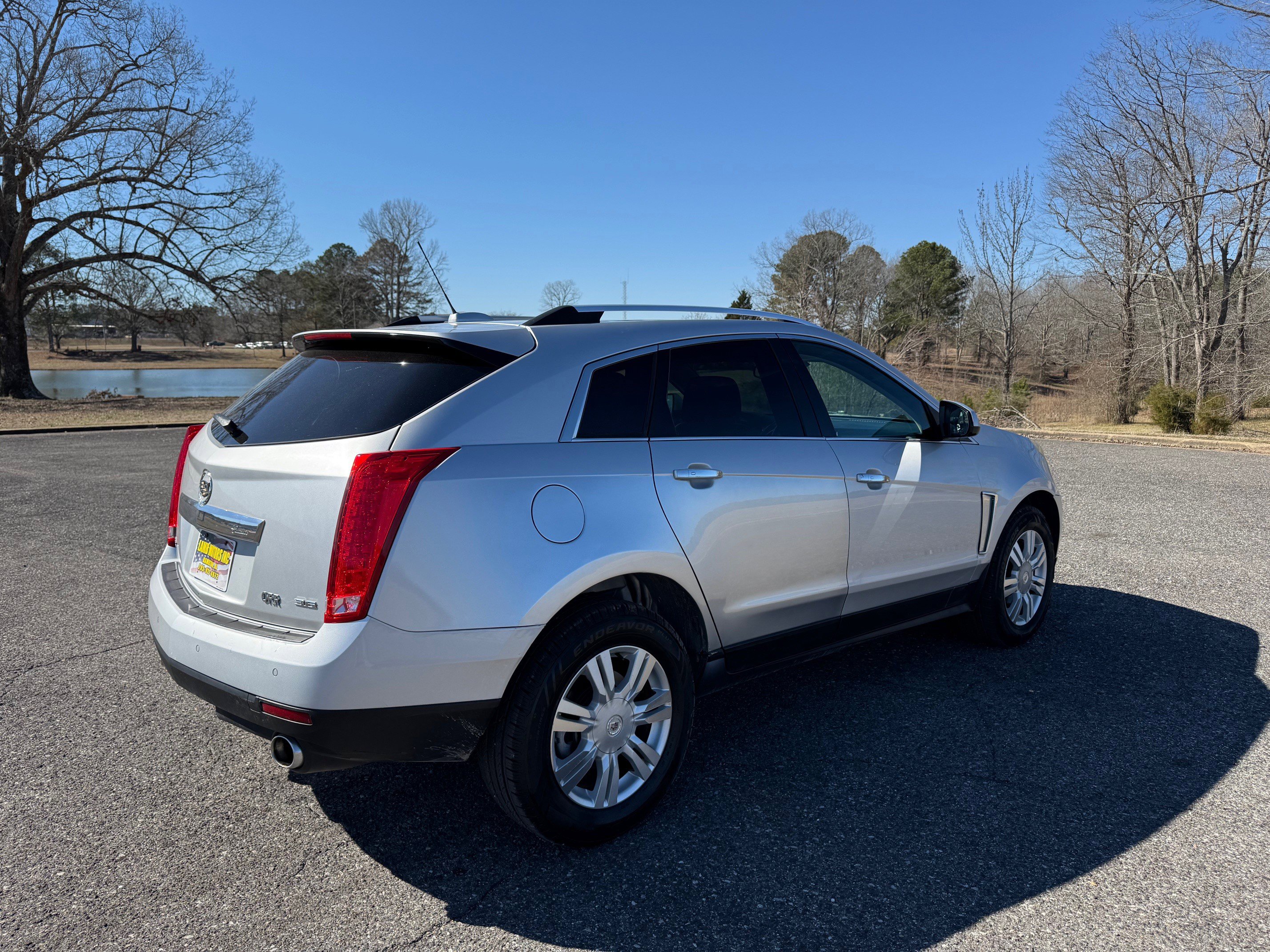 Used 2015 Cadillac SRX Luxury w/ Driver Awareness Package image 5