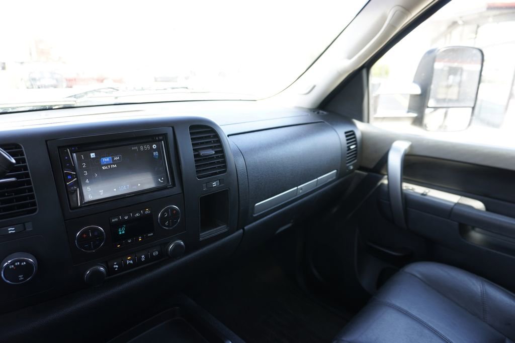 Used 2014 GMC Sierra 2500 SLE w/ SLE Preferred Package image 19