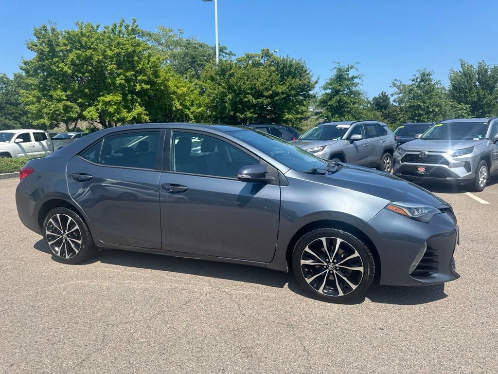 Used 2018 Toyota Corolla XSE FWD image 10