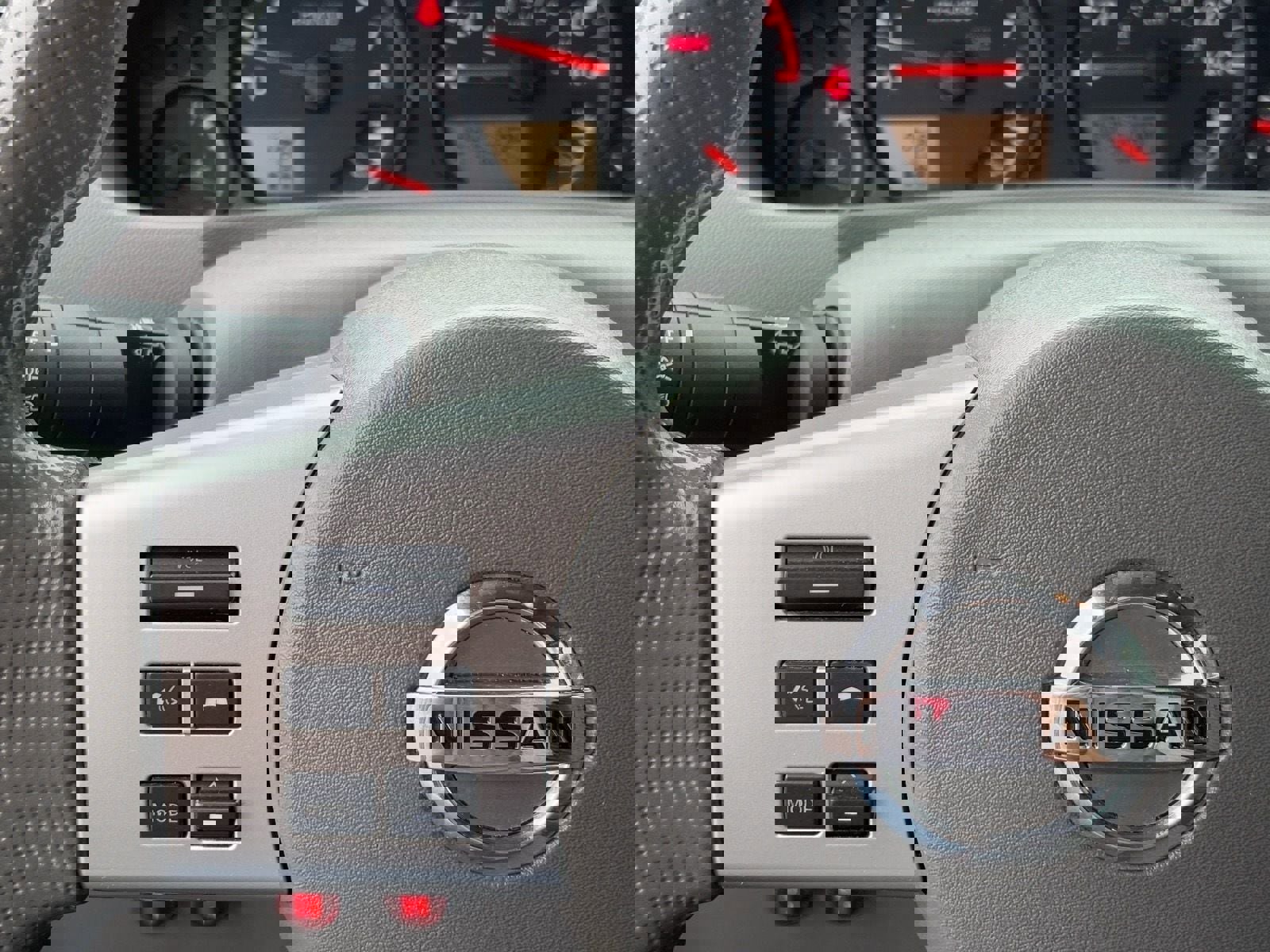 Used 2019 Nissan Frontier SV image 19