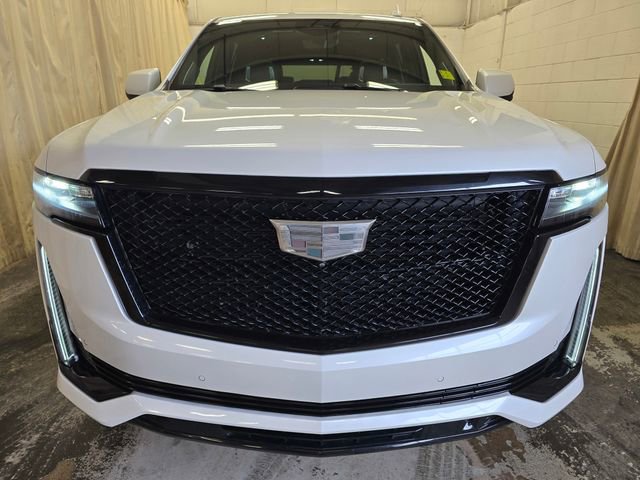 Used 2021 Cadillac Escalade Sport w/ Driver Assist Tech Package video 2