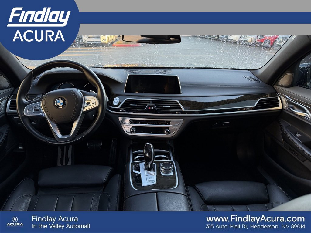 Used 2019 BMW 740i w/ M Sport Package image 12