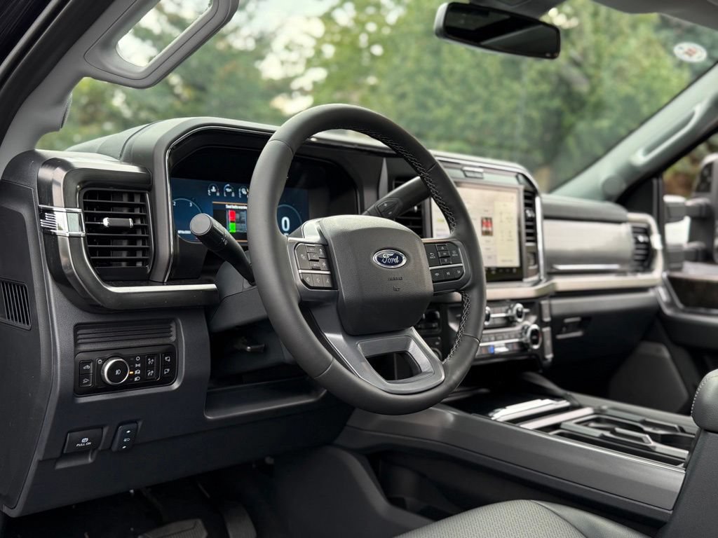 New 2026 Ford F350 Lariat w/ Tremor Off-Road Package AWD/4WD image 13