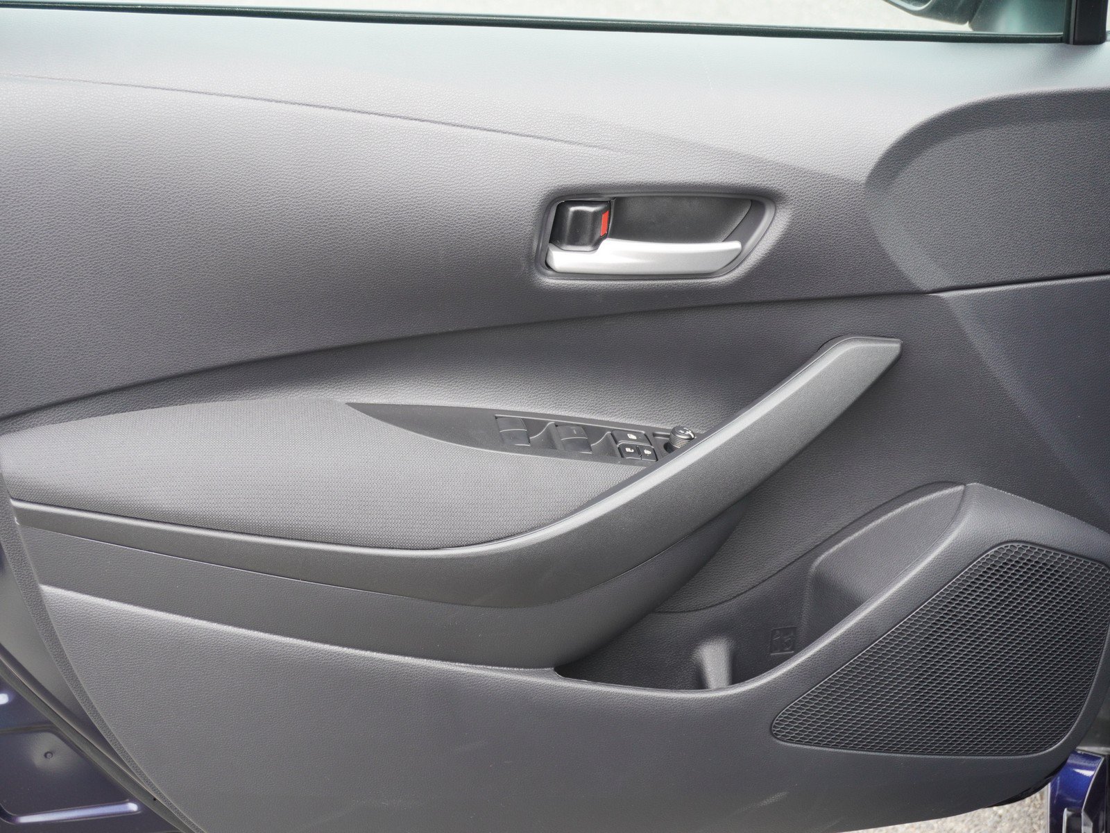 New 2026 Toyota Corolla SE FWD image 17