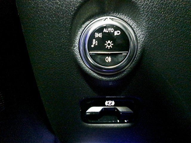 Certified 2026 Mercedes-Benz C 300 Sedan image 26