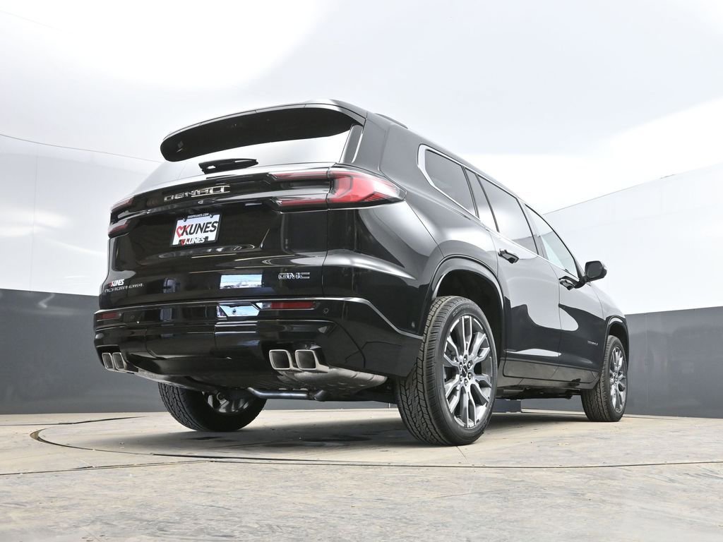 New 2026 GMC Acadia Denali Ultimate w/ LPO, Floor Liner Package AWD/4WD image 37