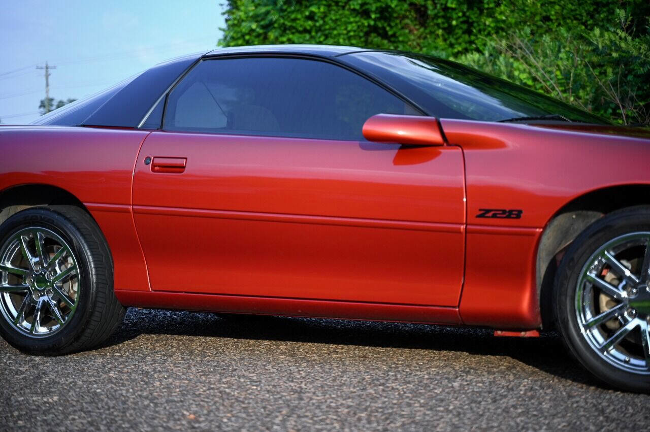 Used 2001 Chevrolet Camaro Z28 w/ Preferred Equipment Group 2 RWD image 25