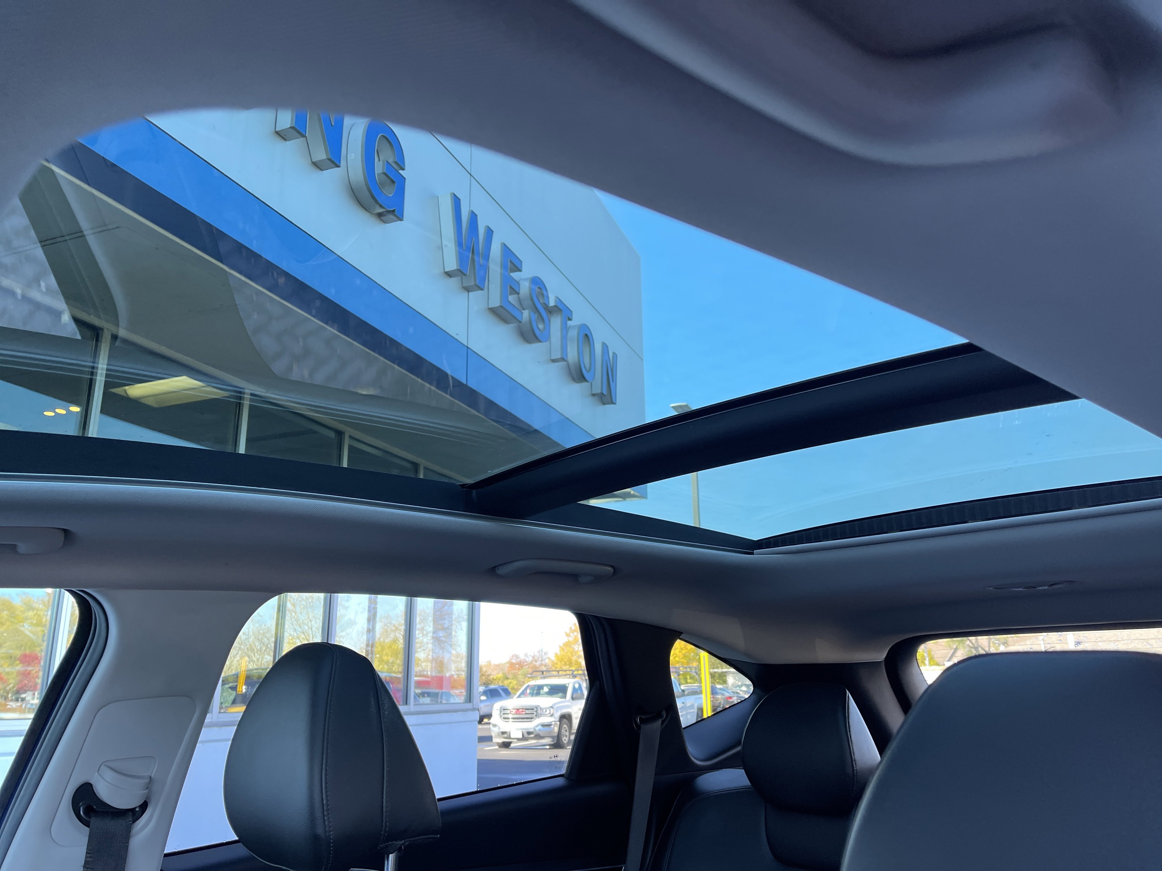 Used 2024 Hyundai Tucson Limited image 28