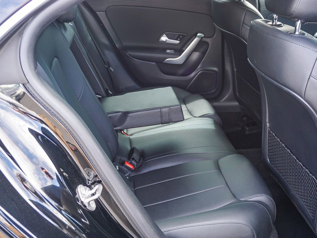 Used 2022 Mercedes-Benz CLA 250 image 14