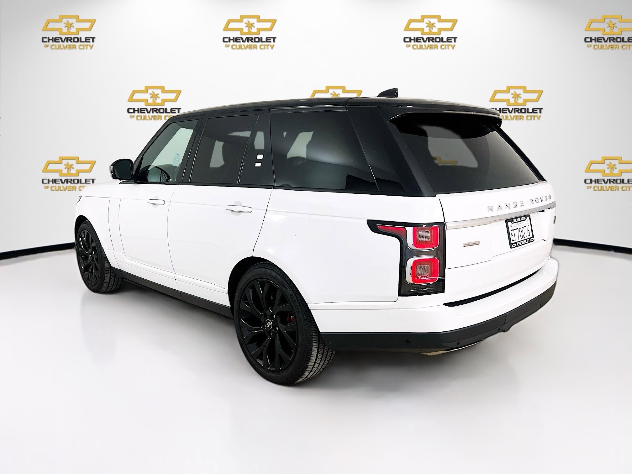 Used 2019 Land Rover Range Rover Autobiography image 5