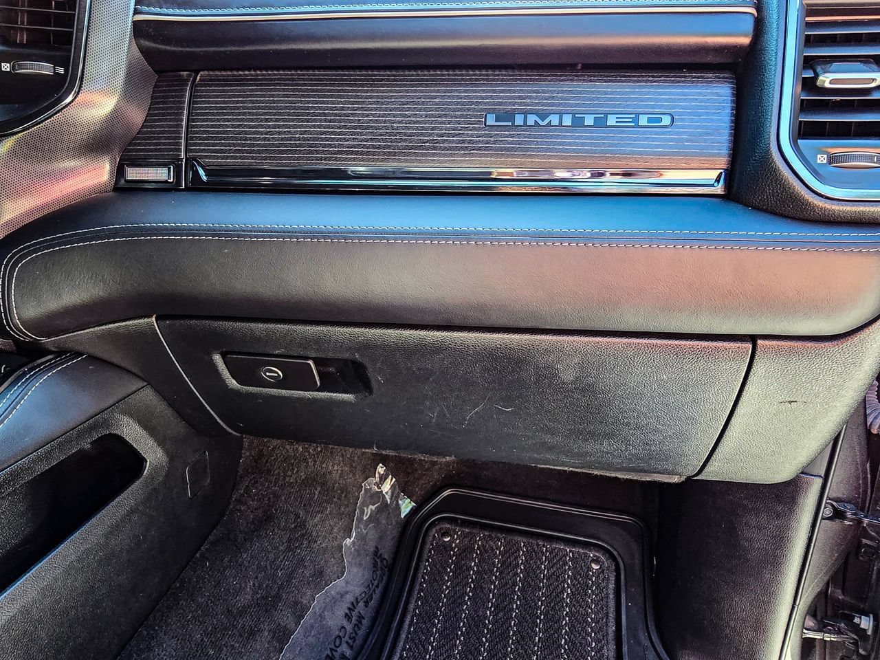 Used 2022 RAM 1500 Limited AWD/4WD image 47