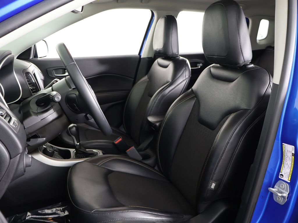Used 2019 Jeep Compass Latitude AWD/4WD image 25