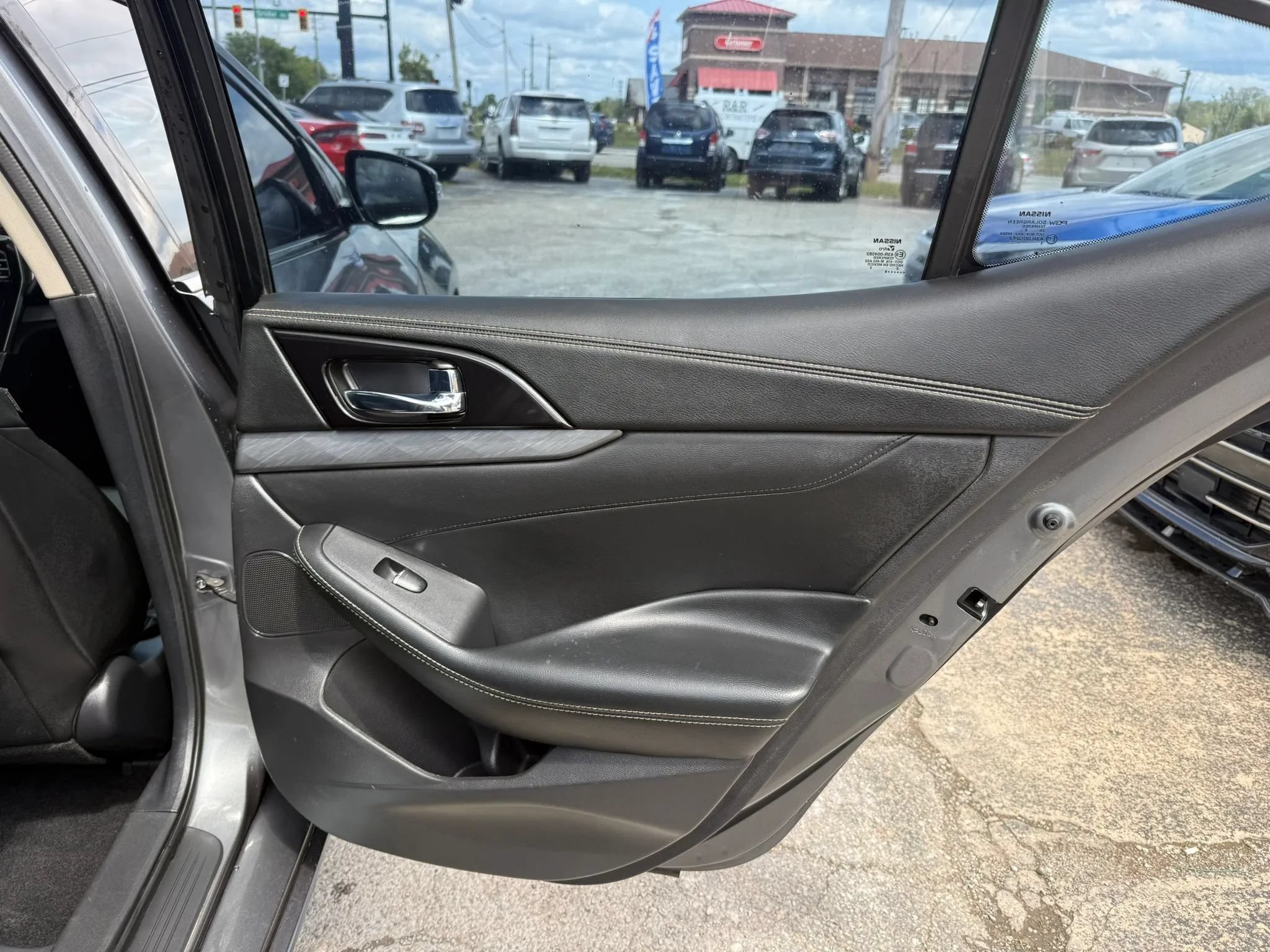 Used 2018 Nissan Maxima 3.5 SL FWD image 19