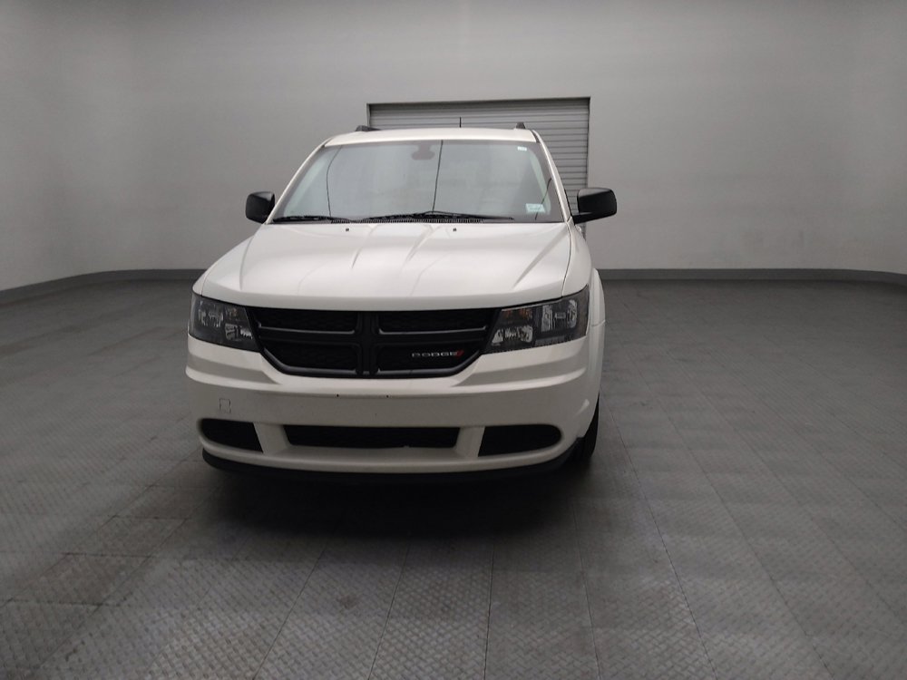 Used 2020 Dodge Journey SE w/ Blacktop Package FWD image 15